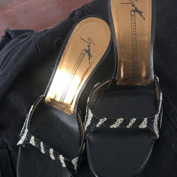 Used good condition - Picture 2 of 3